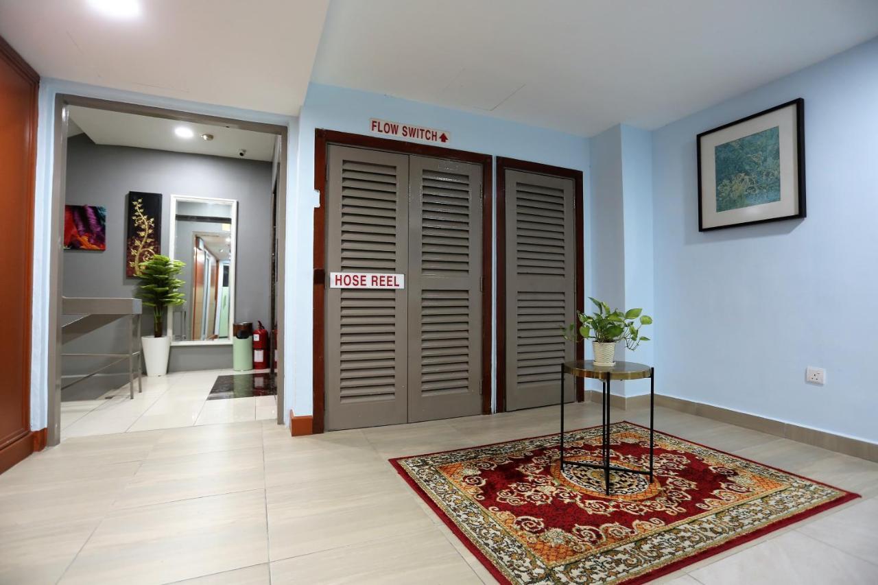 La Isra At Kuala Lumpur Exterior photo